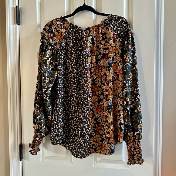 Umgee Floral Patchwork Blouse - M - Picture 5 of 7